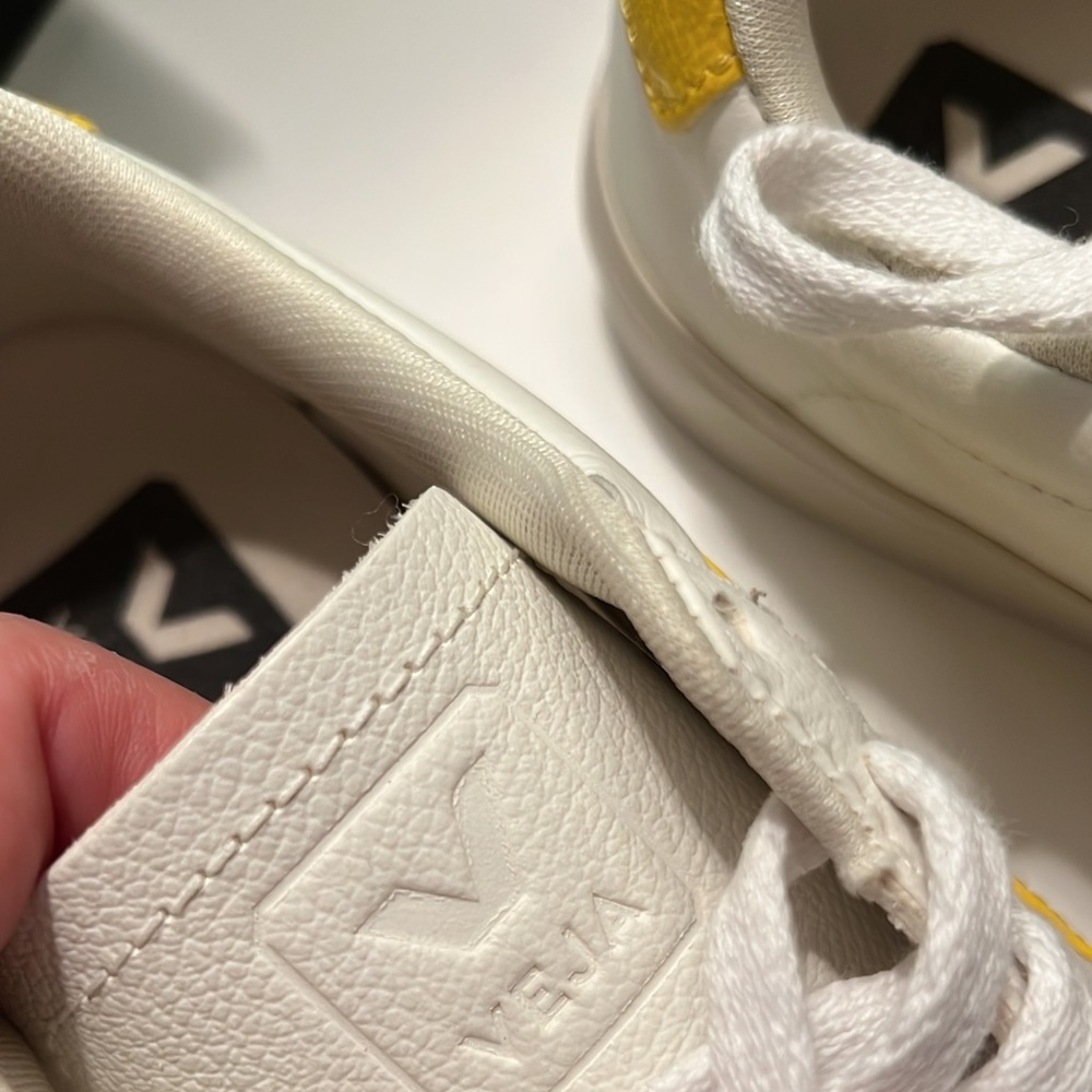 Veja Women Sneakers